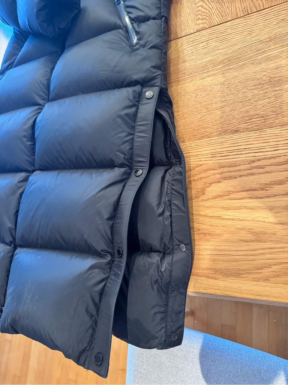RUDSAK Women's Black Long Quilted Puffer Coat with Hood - Picture 2 of 5